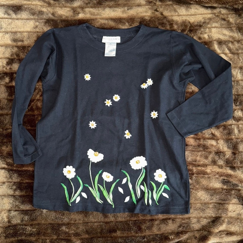 Victoria Jones Petite Black Embroidered Daisy Long Sleeve Cotton Top Size PL